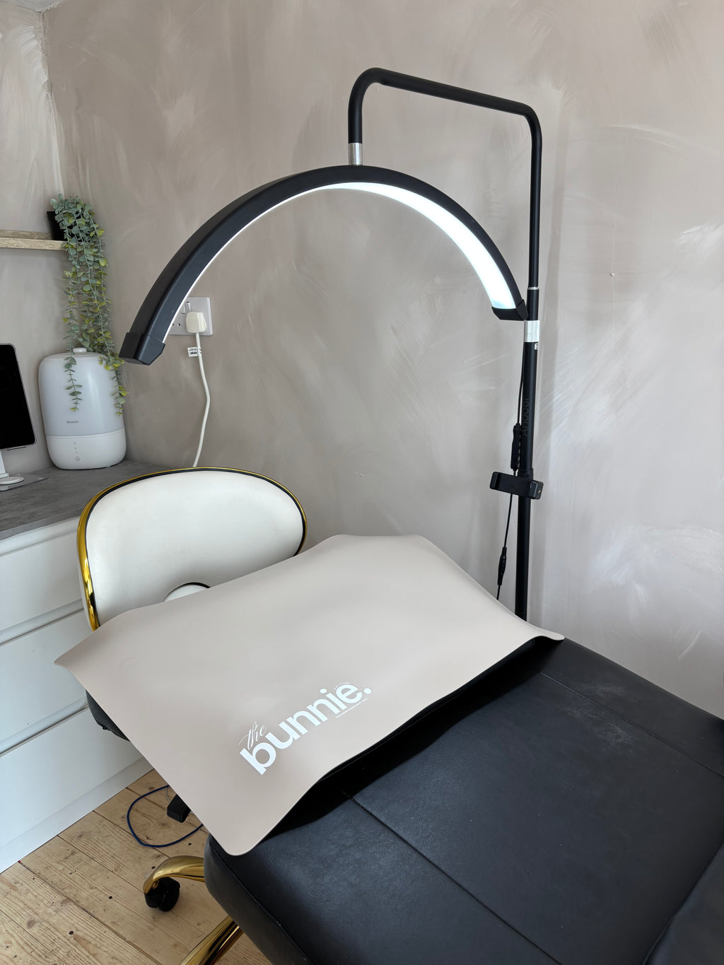 the bunnie cosmetic mat - latte